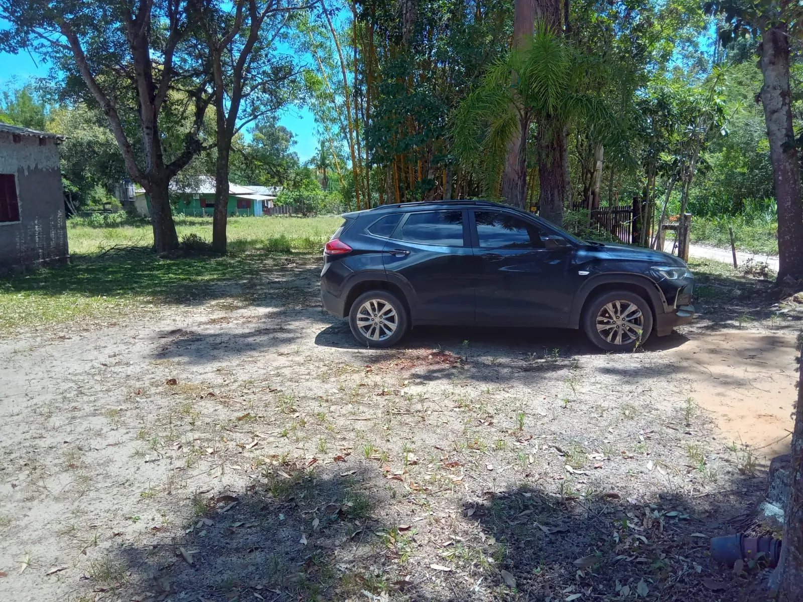 Imagem Lindo Sitio com 13 mil metros com casa !