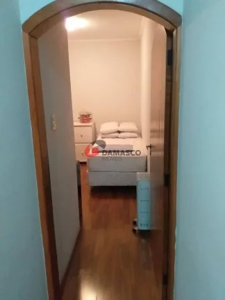 Imagem Sobrado à venda 3 Quartos, 1 Suite, 7 Vagas, 224M², Campestre, Santo André - SP