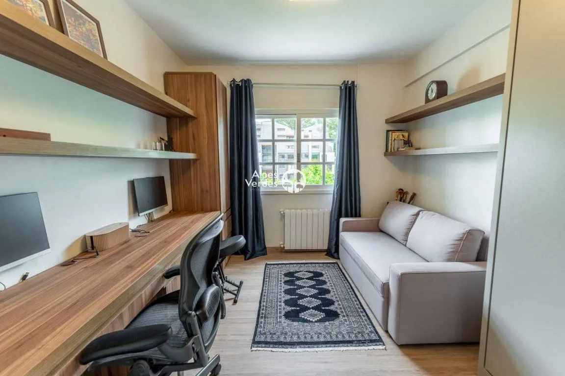 Imagem Vende-se Apartamento em Gramado, Bairro Bavária, com 3 quartos