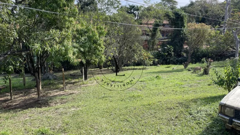 Imagem Chácara de 2.183 m2 com 2 Quartos, Sala, Cozinha e Banheiro – Oportunidade Imperdível!