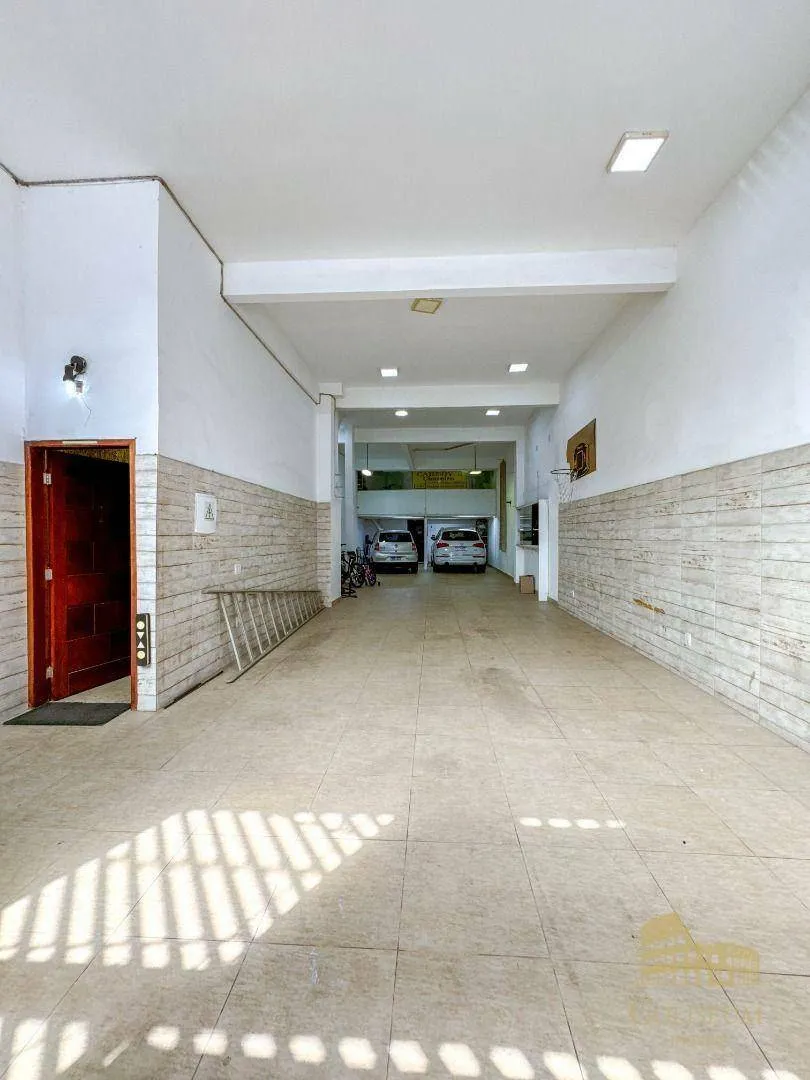 Imagem Sobrado à venda, 451 m² por R$ 1.790.000,00 - Boqueirão - Praia Grande/SP