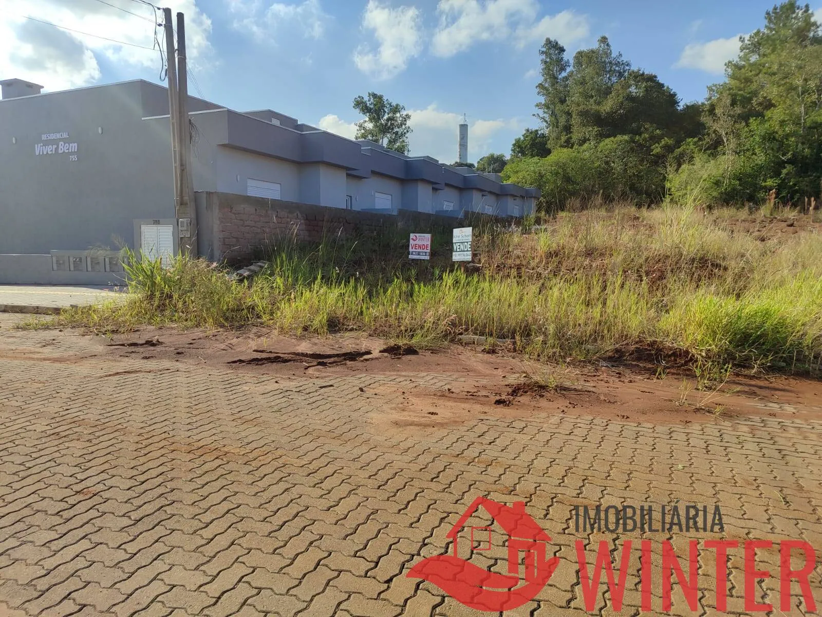 Imagem Terreno de 528,00m² Canto do Rio, feliz.