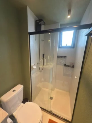 Imagem Excelente apartamento decorado com três quartos varanda a venda na Barra