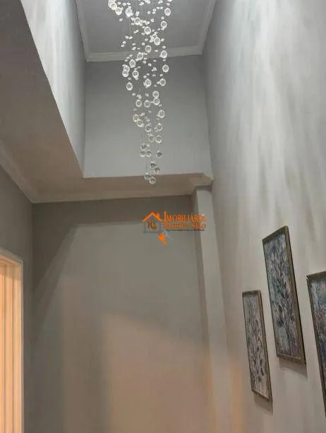 Imagem Sobrado com 4 dormitórios à venda, 350 m² por R$ 1.150.000,00 - Vila Galvão - Guarulhos/SP