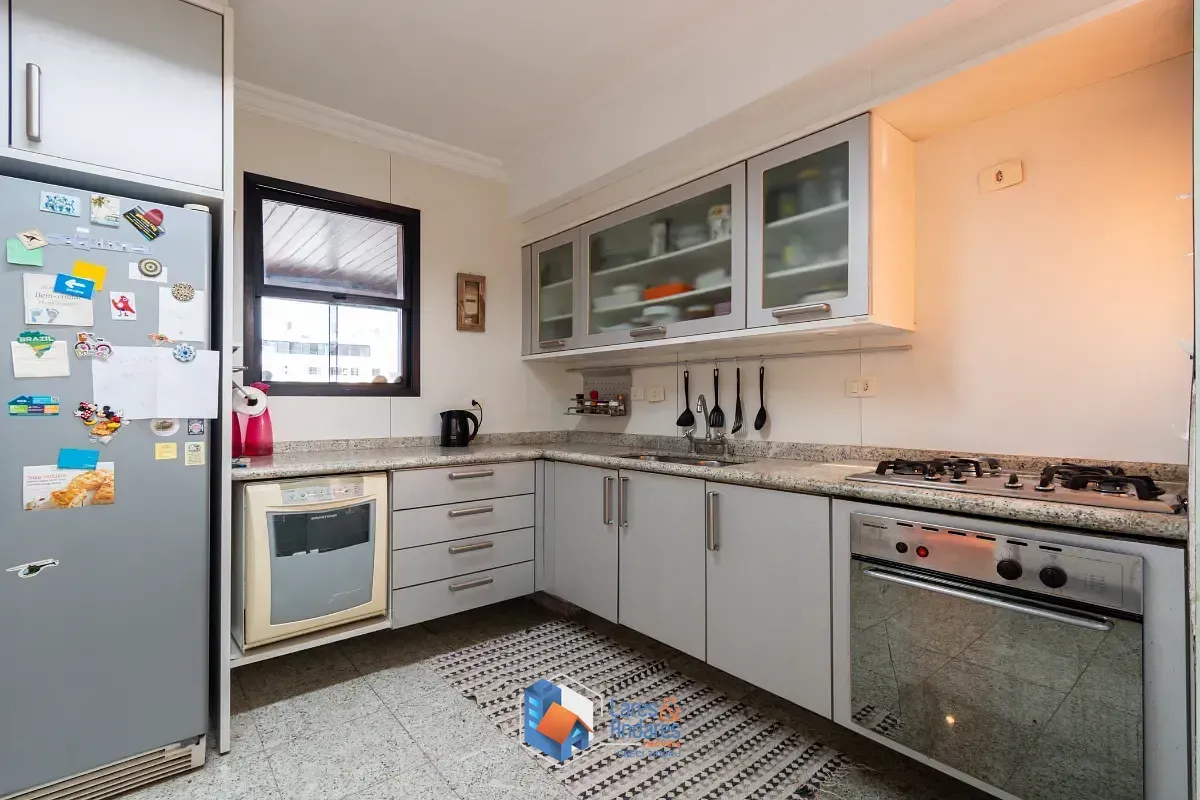 Imagem Cobertura para venda em Moema com 4 quartos, sendo 2 suítes, 455m²