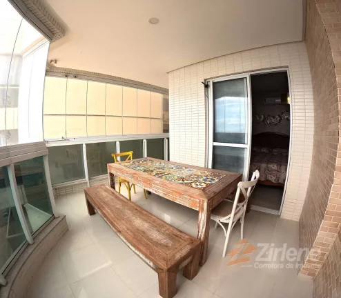 Imagem Belíssimo Apartamento de 3 Quartos na Praia do Morro
