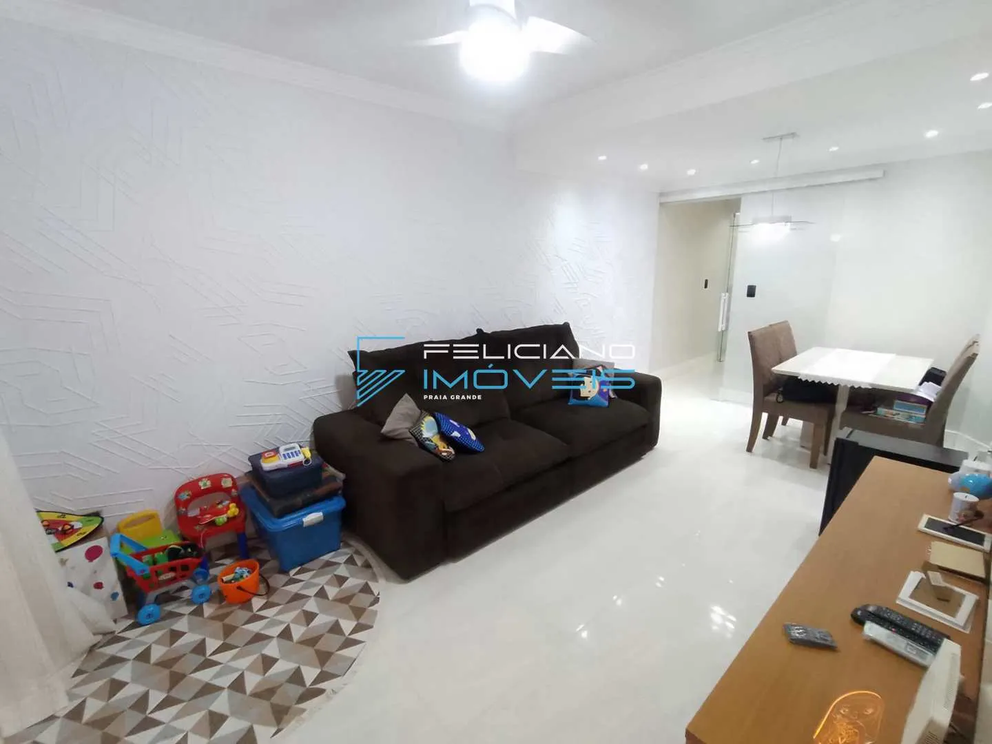 Imagem Casa com 3 quartos, Canto do Forte, Praia Grande - R$ 850 mil, Cod: 7048