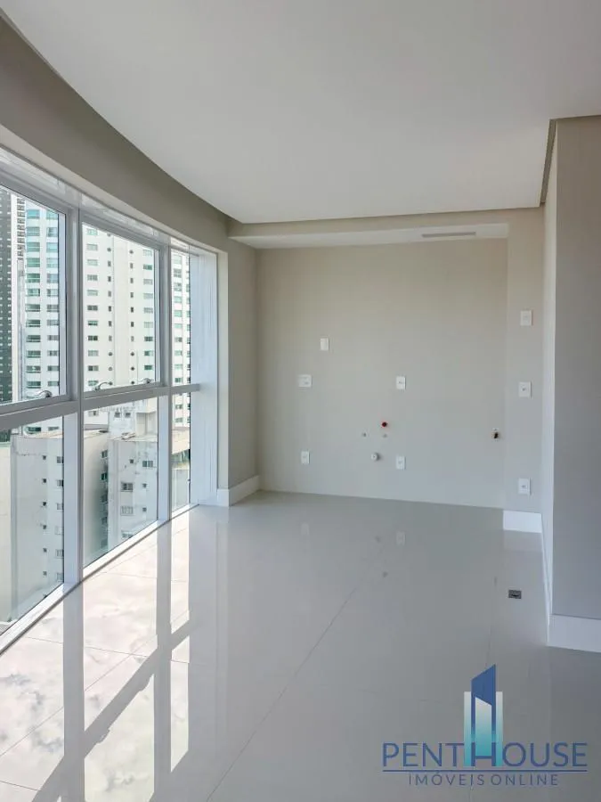Imagem Apartamento Quadra Mar para Venda em Balneário Camboriú, CENTRO, 3 dormitórios, 3 suítes, 4 banheiros, 2 vagas