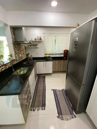 Imagem Sobrado de 3 dormitórios, 3 banheiros, 2 vaga, com 148m² em Paulicéia, São Bernardo do Campo