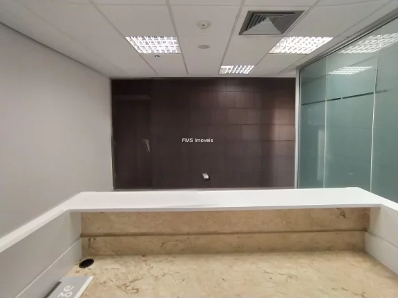 Imagem Conjunto comercial com 214m² próximo da Berrini.