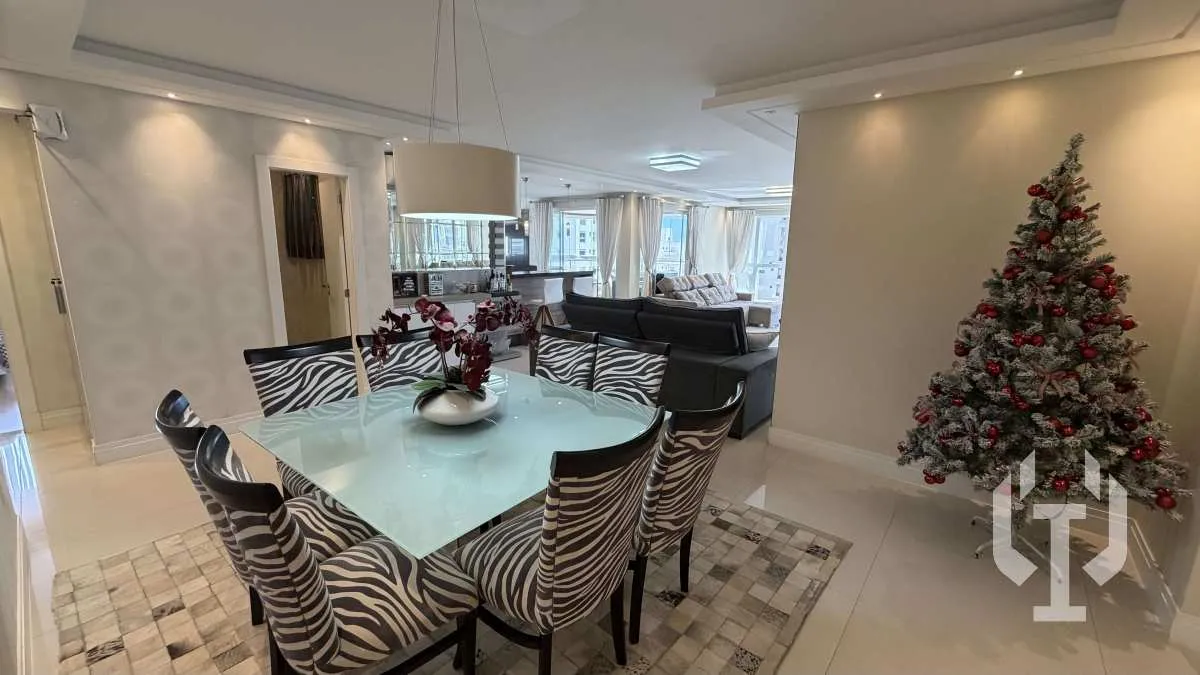 Imagem Apartamento à venda, no MAR DAS ARÁBIAS em Itapema, Meia Praia, com 3 quartos, 185,42m2