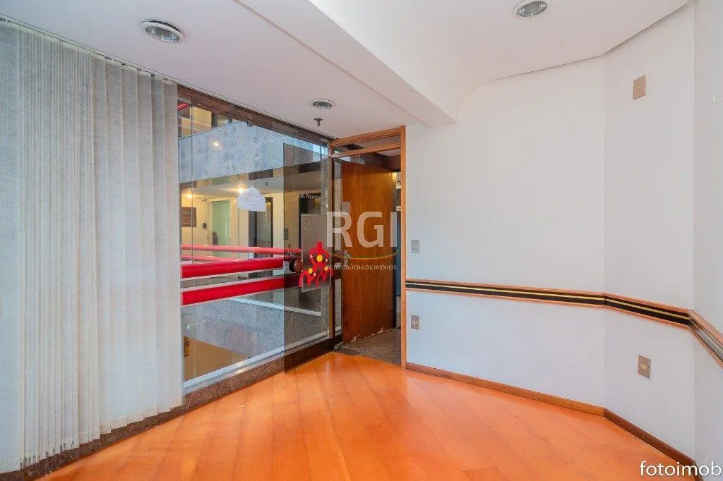 Imagem Conjunto/Sala para Venda - 55m², 2 dormitórios, 1 vaga - Centro Histórico
