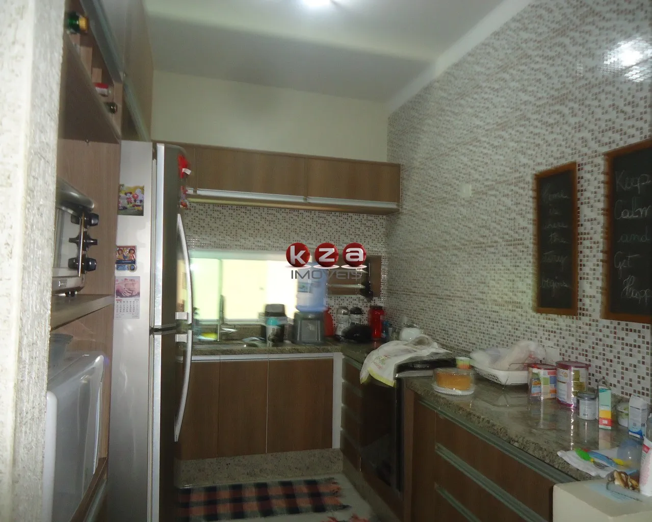 Imagem Casa de Luxo em Condomínio na Vila Capuava, Valinhos-SP: 3 Quartos, 2 Suítes, 2 Salas, 4 Banheiros, 4 Vagas, 191m².