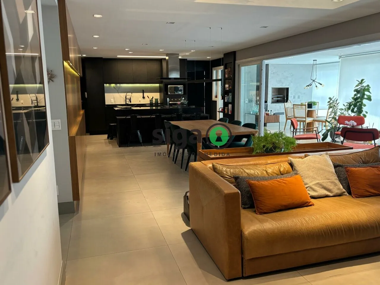 Imagem Apartamento à Venda no Brooklin ? 189m², 3 Quartos, 3 Vagas e Lazer Completo