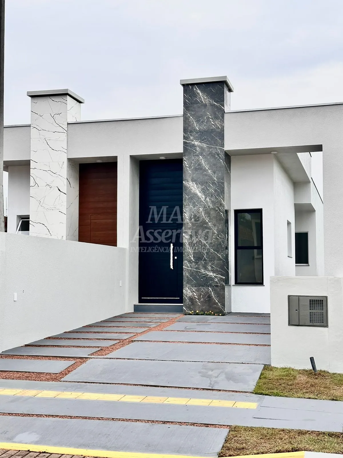 Foto do imóvel Casa para venda em Estância Velha Lago Azul