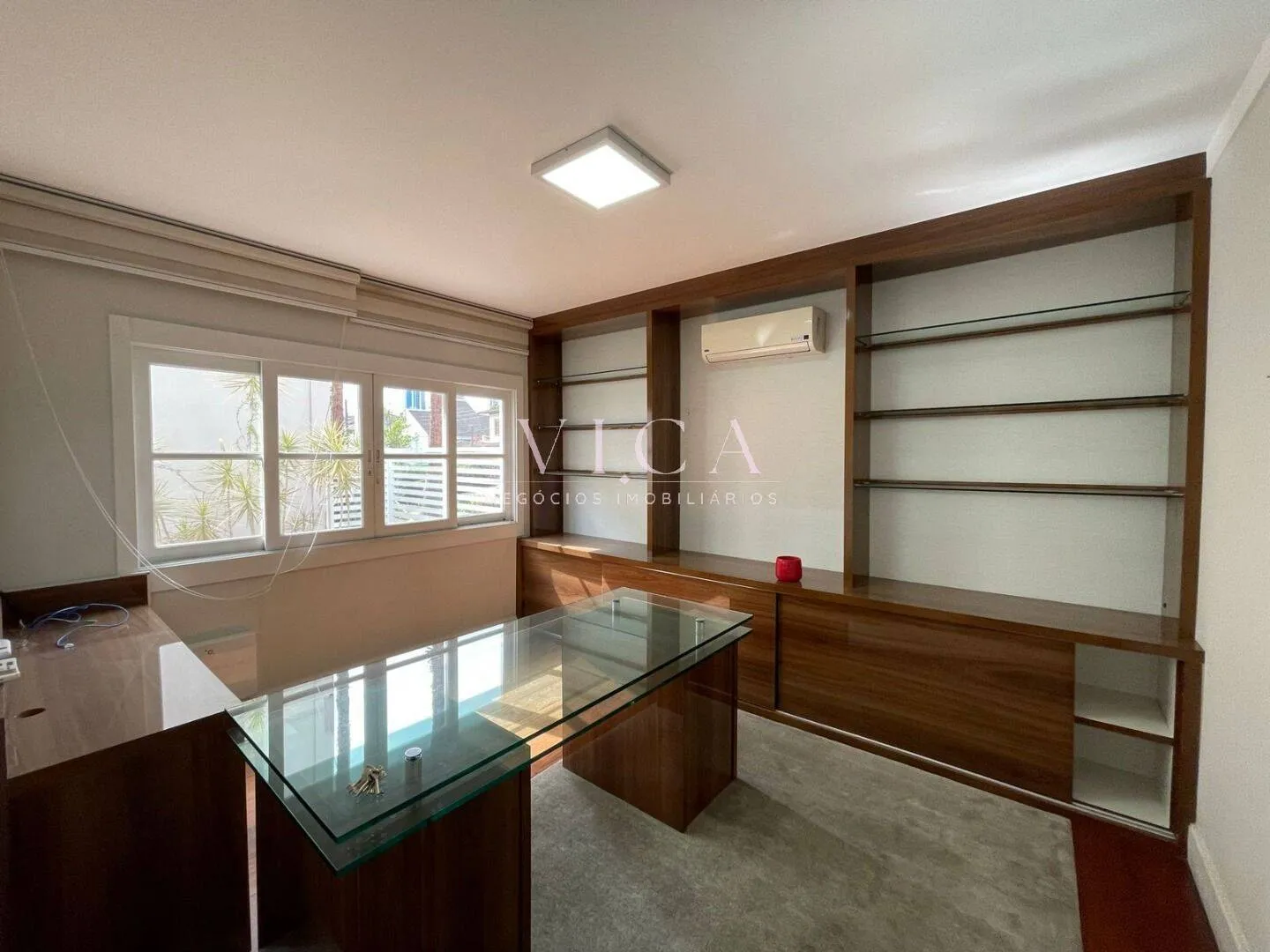 Imagem Alphaville|Resid 02 |Casa 3 suítes, piscina e lazer| R$25.000 Aluguel