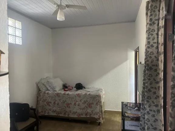 Imagem BELISSIMA CASA NO CANTO DO FORTE A 700M DA PRAIA!
