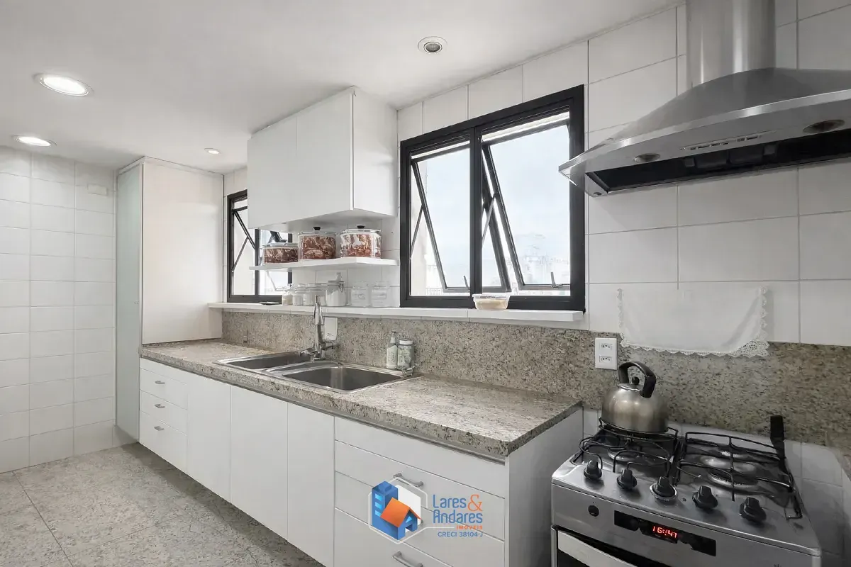 Imagem Apartamento para venda em Higienópolis com 3 quartos, sendo 1 suíte, 180m²