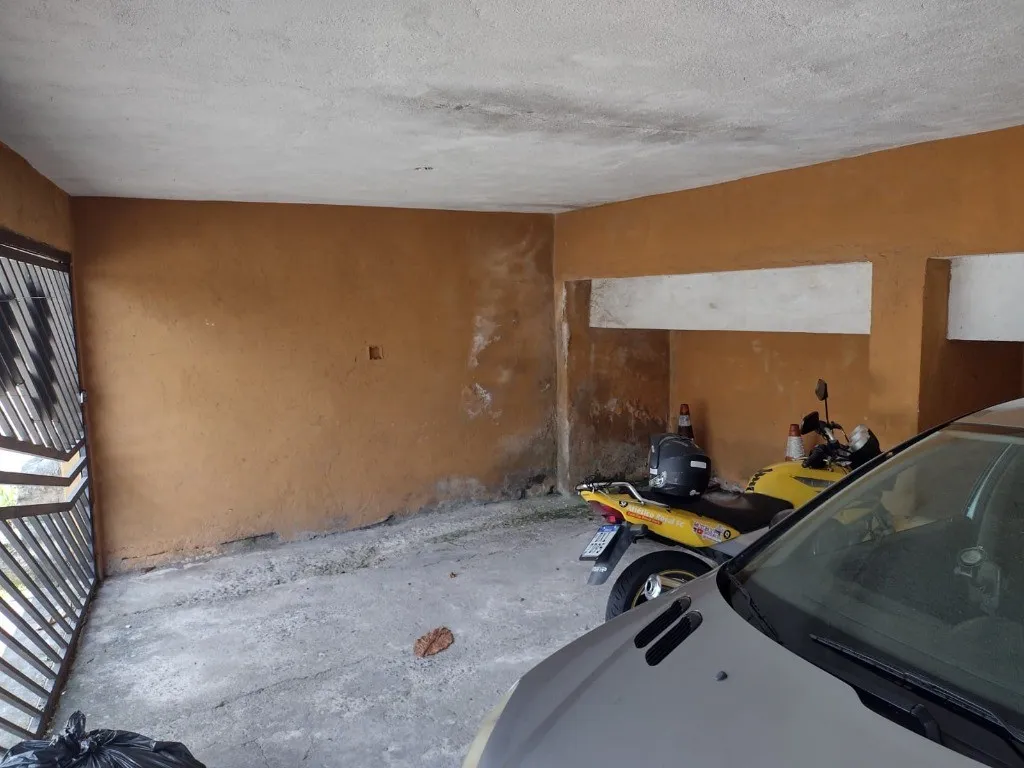 Imagem Imperdível Casa à Venda em Santo André-SP, Parque Oratório: 6 Quartos, 3 Banheiros, 2 Vagas, 430m² de Área