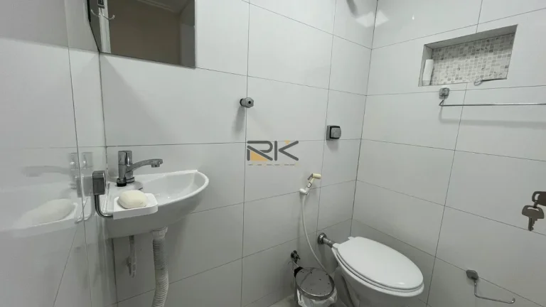 Imagem APARTAMENTO NA BARRA DA LAGOA COM 2 DORMITÓRIOS,2 BANHEIROS,SALA 2 AMBIENTES