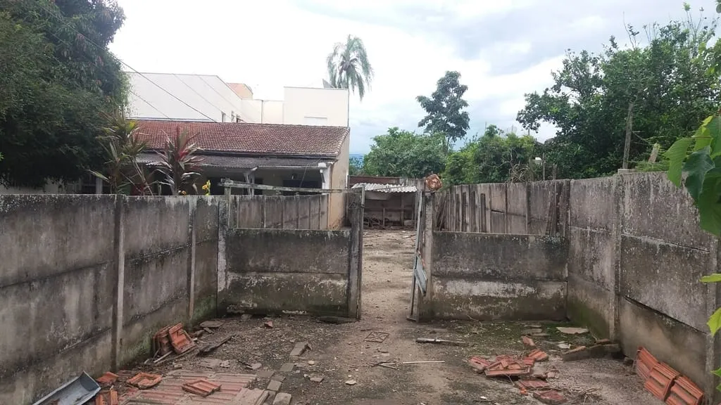 Imagem Terreno à venda 200M², Bosque da Princesa, Pindamonhangaba - SP