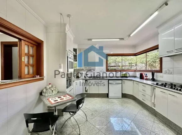 Imagem Casa Alto Padrão à venda no Condomínio Villa Vianna