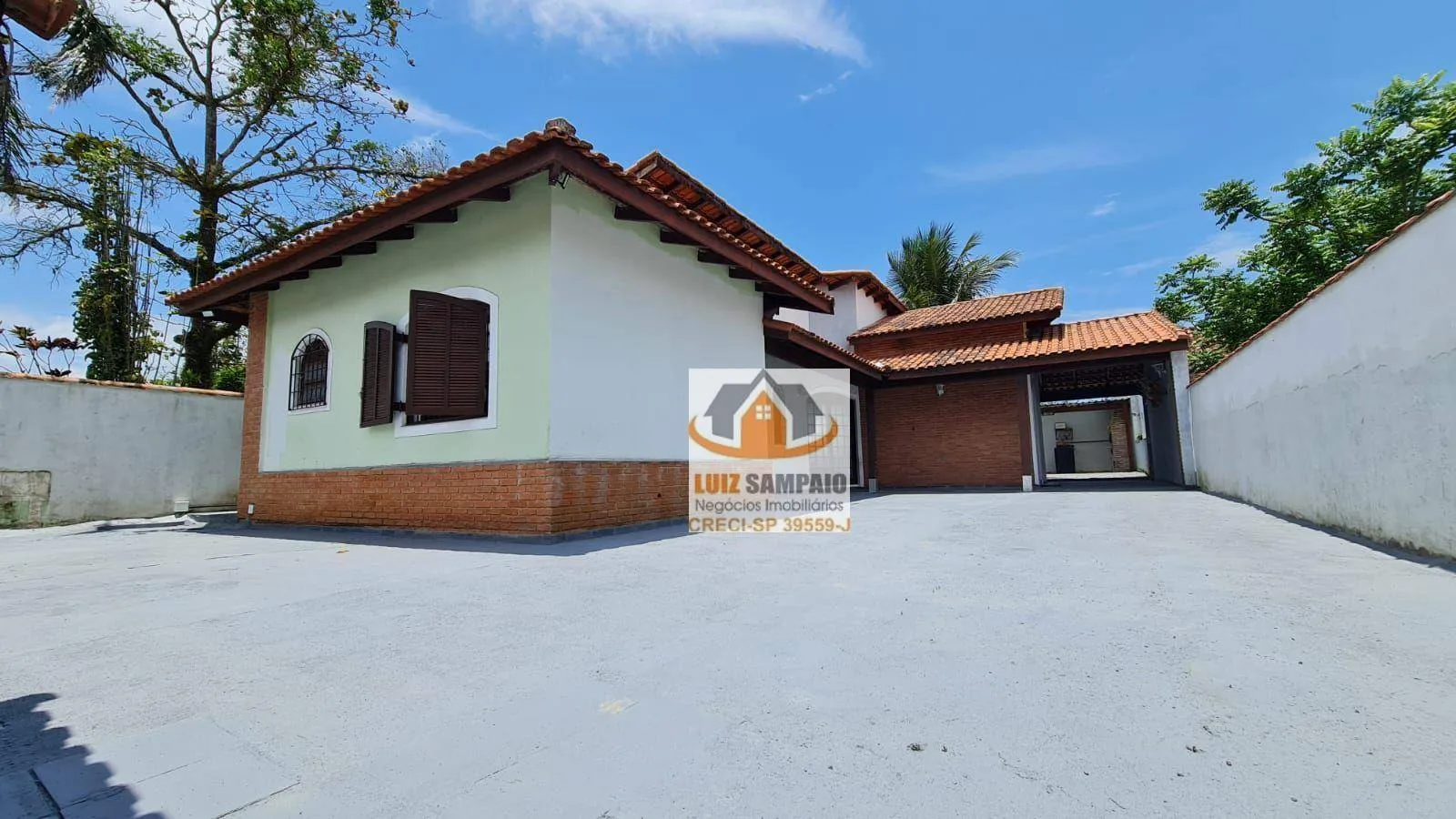 Foto do imóvel Casa Reformada, 3 quartos (1 suite), piscina, à venda, Bopiranga, Itanhaém