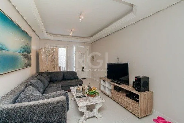 Imagem Casa para Venda - 137m², 3 dormitórios, sendo 3 suites, 2 vagas - Hípica