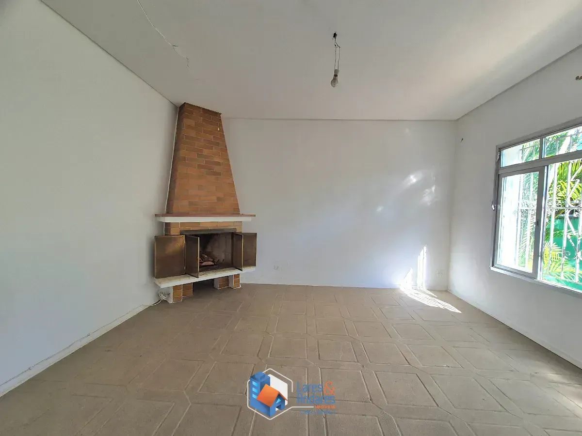 Imagem Casa para venda em Planalto Paulista com 3 quartos, sendo 1 suíte, 180m²
