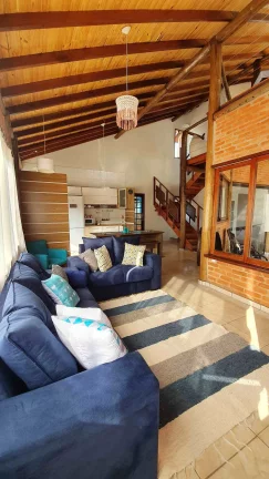 Imagem Excelente Casa em condomínio Fechado - Bairro Horto