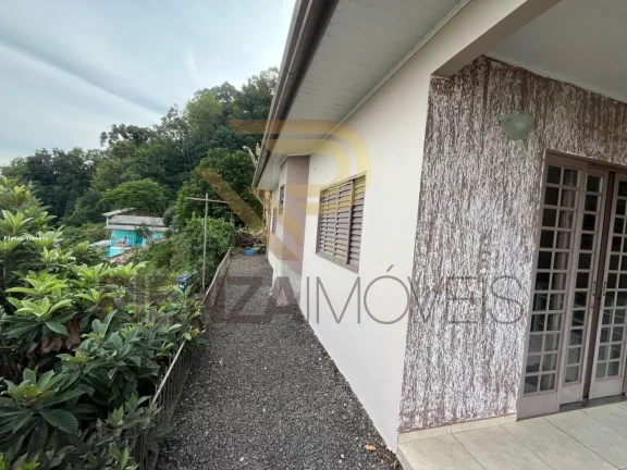 Imagem Casa para Venda em Concórdia, Industriários, 2 dormitórios, 1 suíte, 2 banheiros