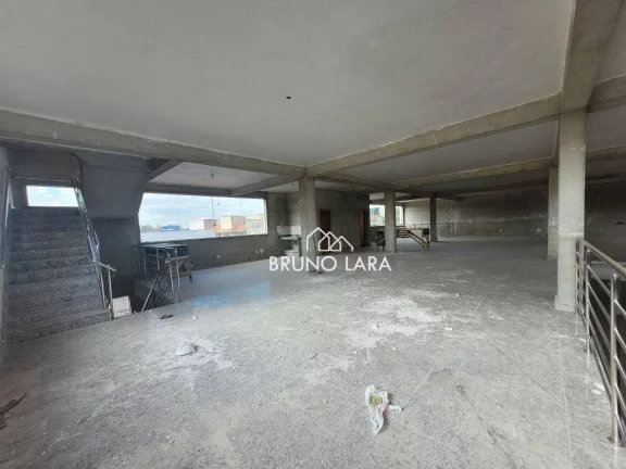 Imagem Loja disponível para locação no Centro de Igarapé/MG.