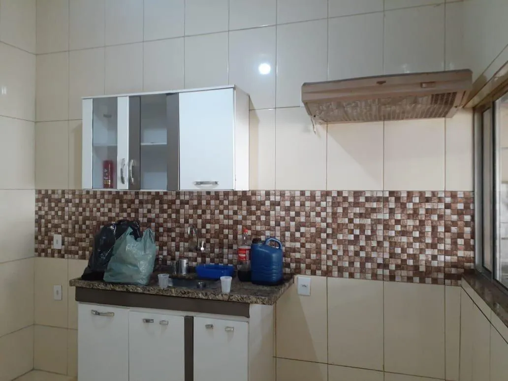 Imagem Vendo uma ótima casa em Betim ( valor 350.000,00 )
