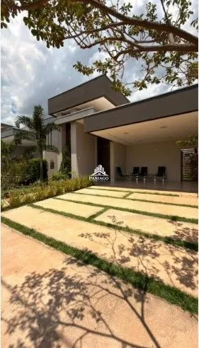 Imagem Casa Térrea no Belvedere 2 com suite master e 2 demi suites