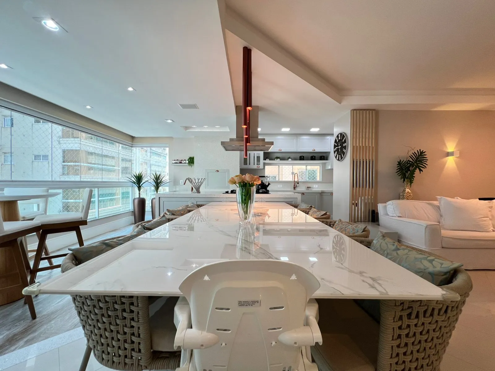 Imagem Apartamento à venda com 130m2 por R$ 2.690.000,00