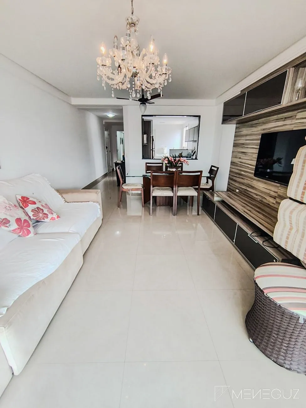 Imagem Apartamento 3Q finamente mobiliado na Orla - Av. Beira Mar, Praia do Morro - R$ 900 mil