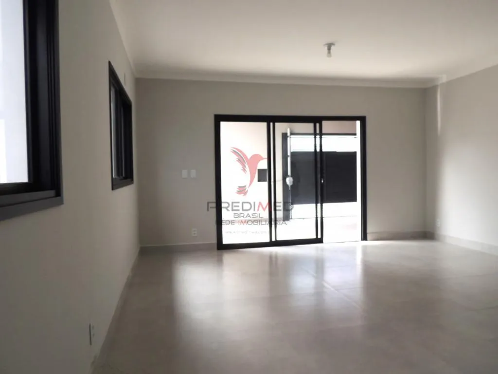 Imagem Vendo, excelente Casa Térrea com 3 Quartos, sendo 2 Suites, 3 Vagas Garagem, no Beira Rio