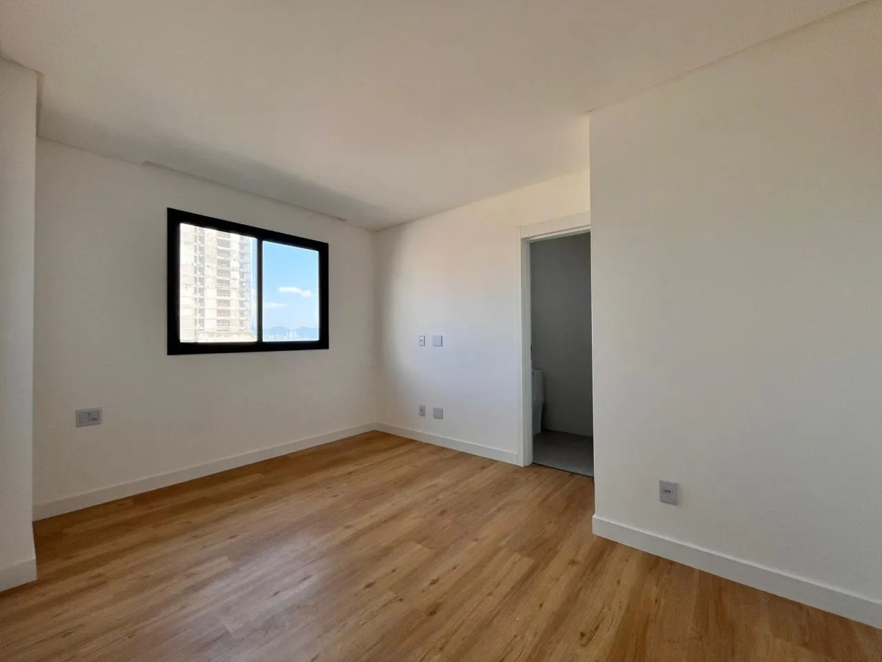Imagem Apartamento à venda com 144.65m2 por R$ 1.600.000,00