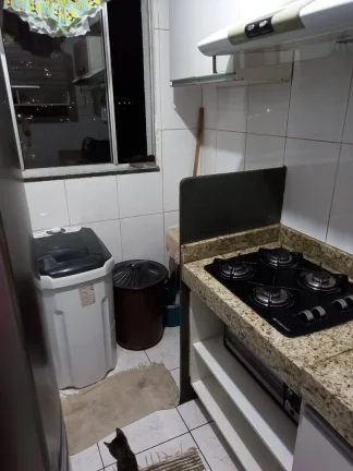 Imagem Vendo Apartamento no Condomínio Hibisco no Jardim Vitoria