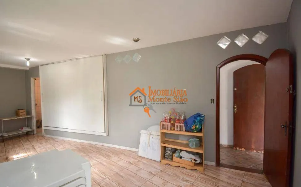 Imagem Casa com 3 dormitórios à venda, 400 m² por R$ 570.000,00 - Jardim Iporanga - Guarulhos/SP