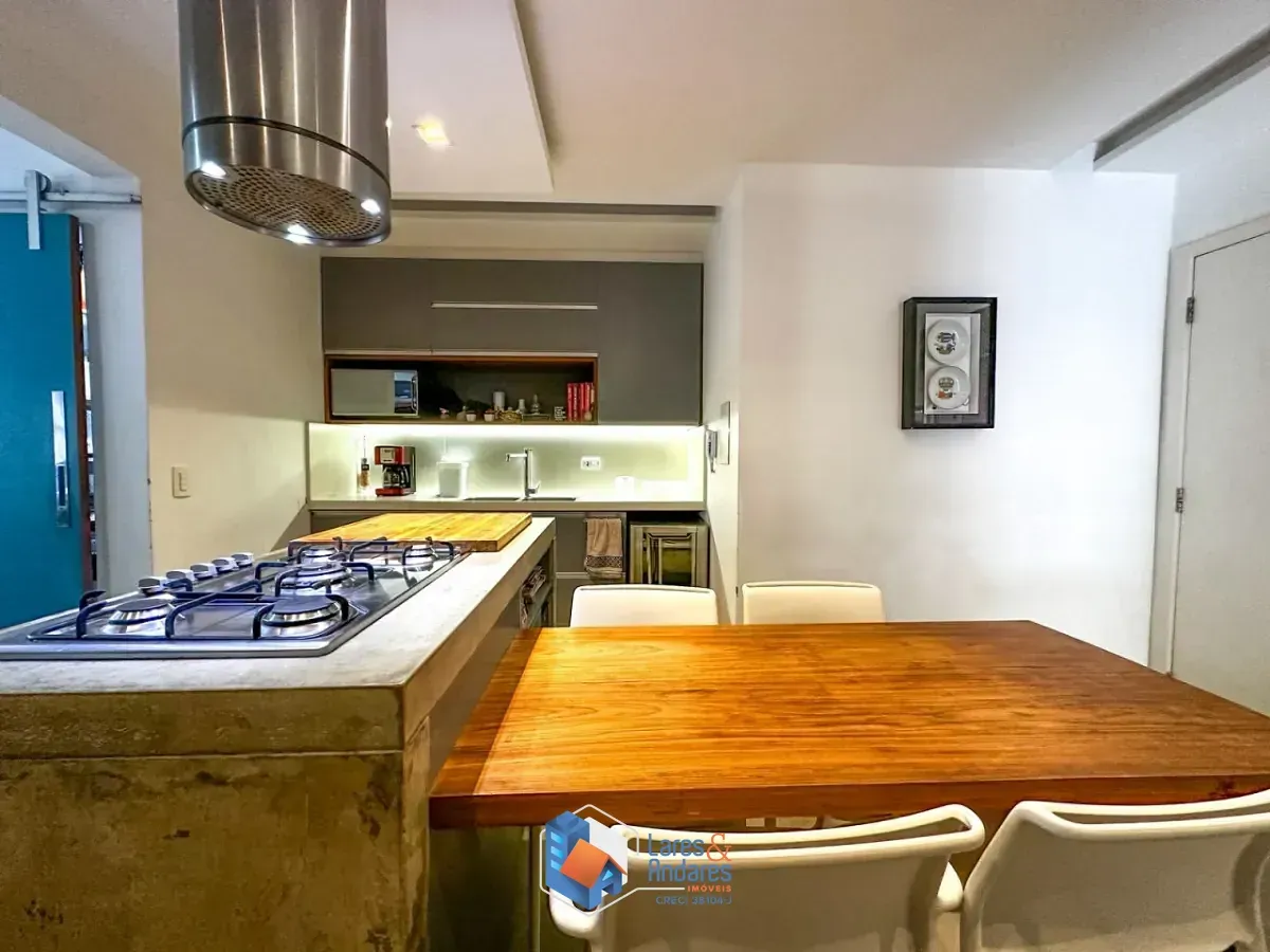 Imagem Apartamento para venda em Vila Sofia com 3 quartos, sendo 1 suíte, 147m²