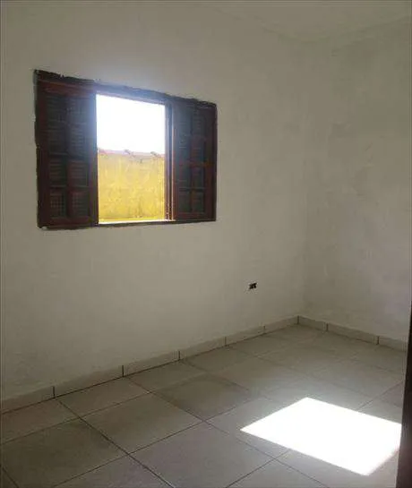 Imagem Casa com 2 Quartos à Venda, 56 m² em Campos Elíseos - Itanhaém