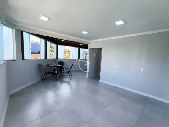 Imagem Lindo Apartamento no Saguaçu