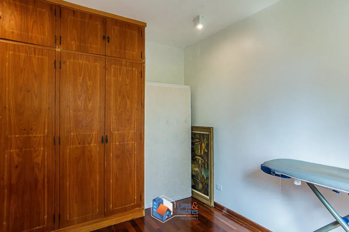 Imagem Duplex para venda em Vila Suzana com 4 quartos, sendo 2 suítes, 308m²