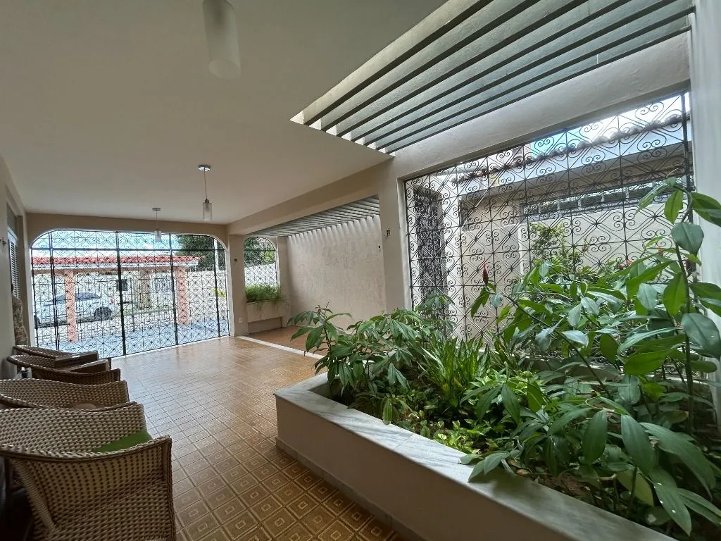 Imagem Casa com 4 dormitórios à venda, 227 m² por R$ 596.996,00 - Lagoa Nova - Natal/RN