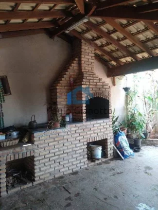 Imagem Casa à venda próxima a Santa Casa de Fernandópolis
