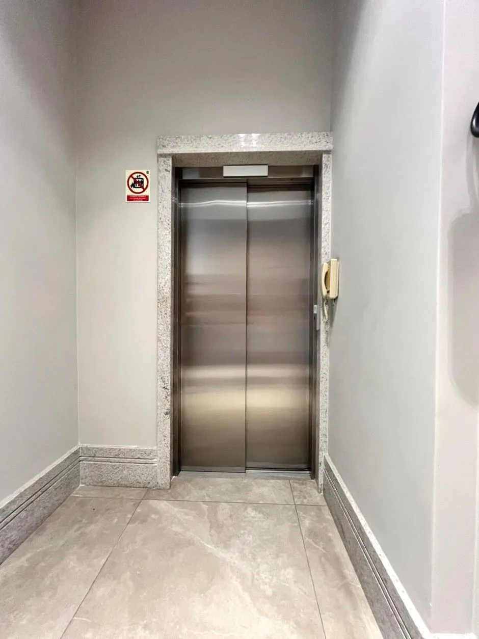 Imagem BAIRRO MONT´SERRAT- APTO. NOVO 2 DORMITÓRIOS COM 1 SUÍTE E VAGA COBERTA.