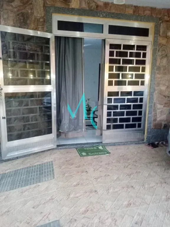 Imagem Casa com 6 dormitórios à venda, 400 m² por R$ 1.200.000,00 - Campo Grande - Rio de Janeiro/RJ