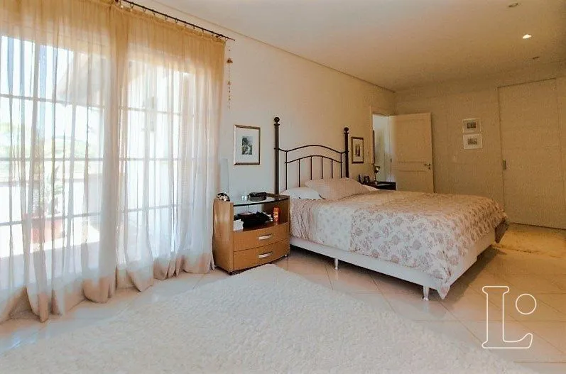Imagem Casa Condominio para Venda - 341.68m², 3 dormitórios, sendo 3 suites, 2 vagas - Terra Ville