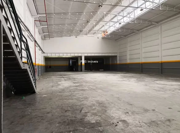 Imagem Galpão com 2200m2 em Alphaville.